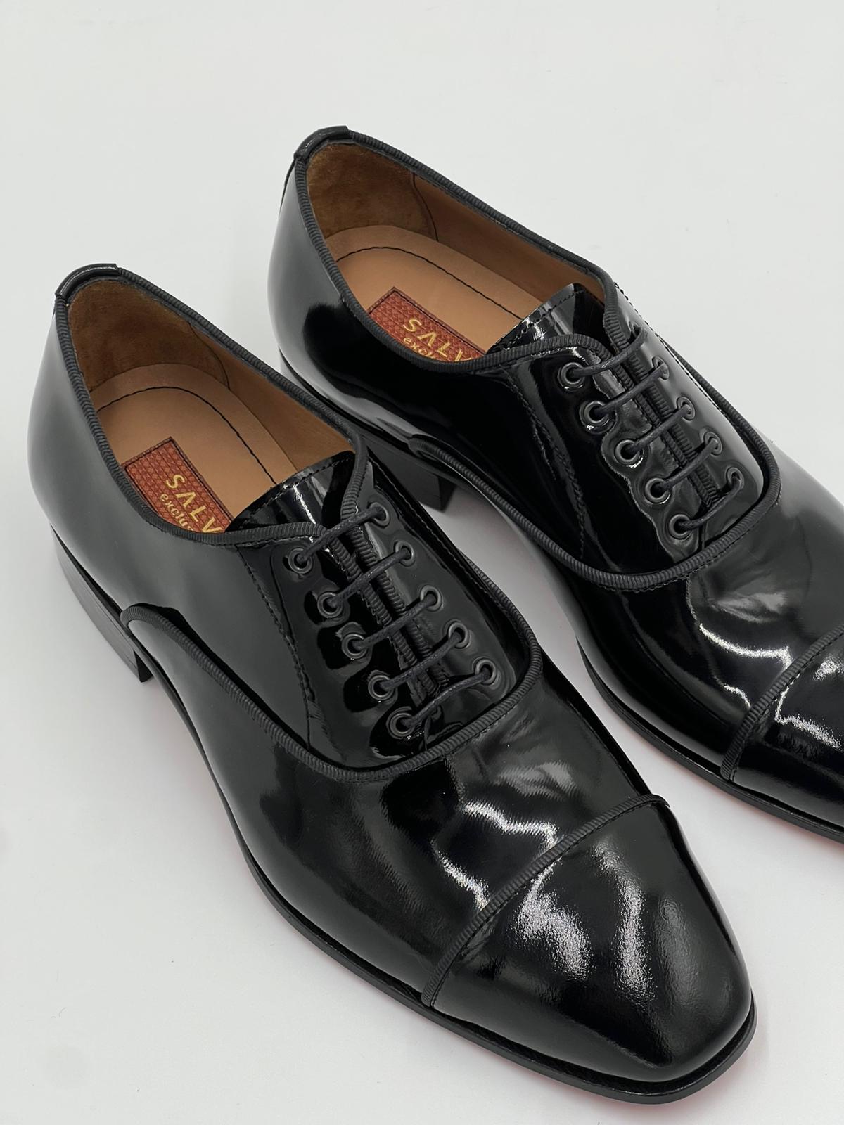 Siyah Rugan Kırmızı Kösele Taban Bağcıklı Erkek Ayakkabı